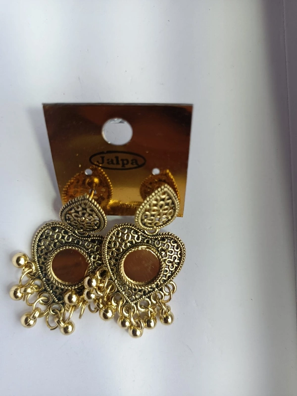 137 Ear Ring 