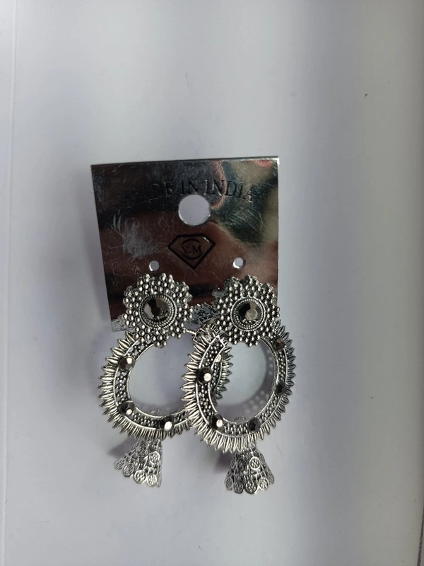 142 Ear Ring 