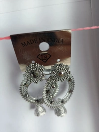 142 Ear Ring 