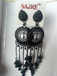 439 Big Black Ear Ring 