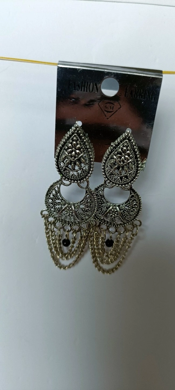 315 Oxidise Ear Ring 