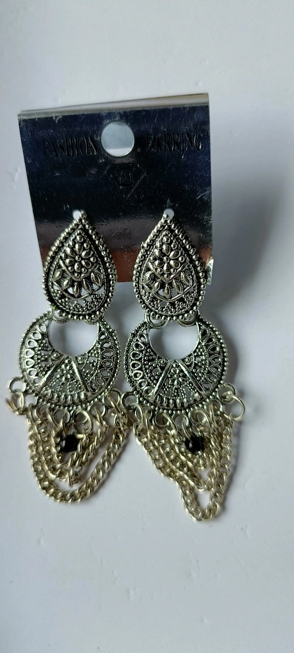 315 Oxidise Ear Ring 