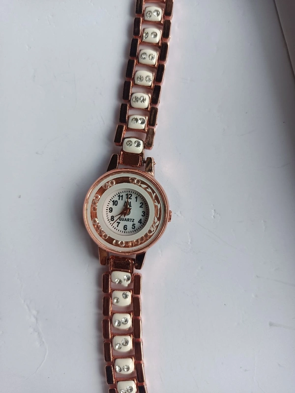 3012  Ladis Hand Watch 