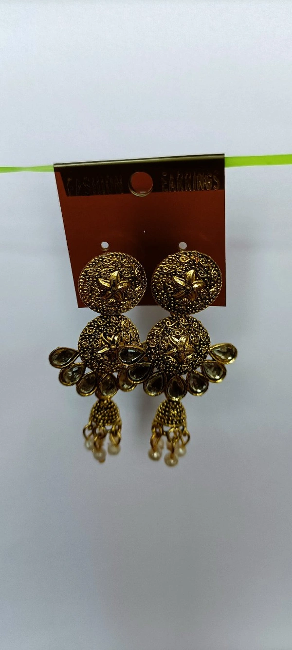324 Ear Ring.
