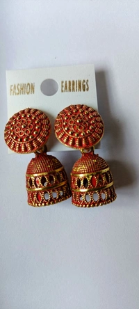 329 Jhumka.