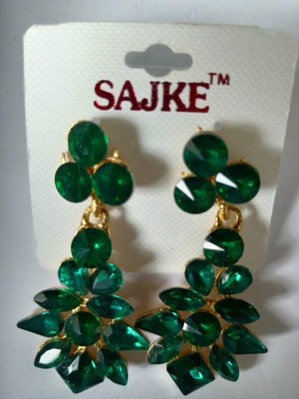 466 Korean Stone Ear Ring