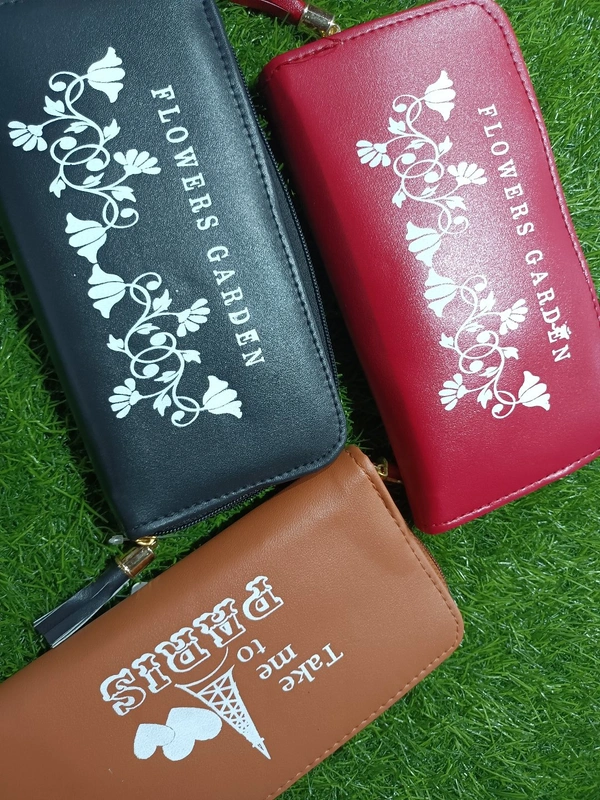 5013 Flower Garden  - Black
