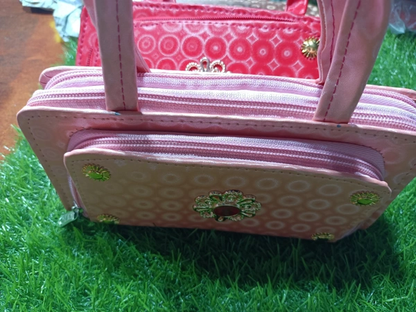 5017 Hand Purse - Cinnamon