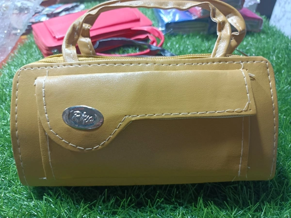 5024 Raja - Black
