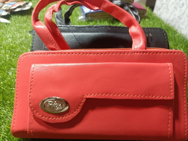 5024 Raja - Black