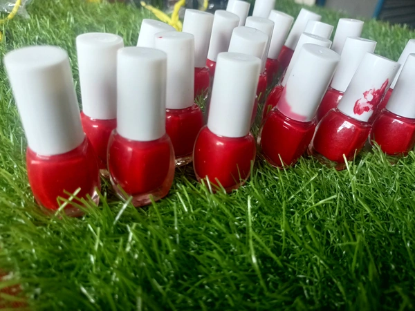 6001 Nail Polish 
