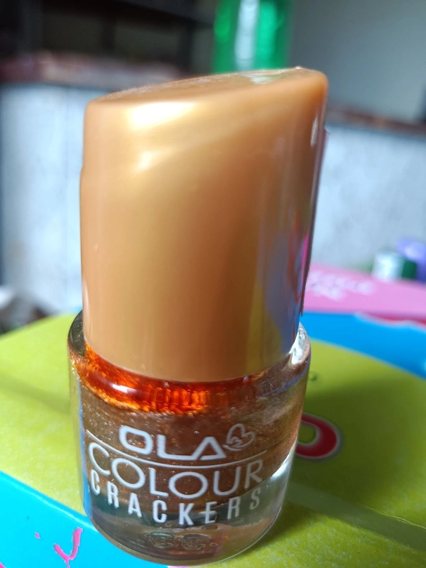 6021 Ola Nail Polish 