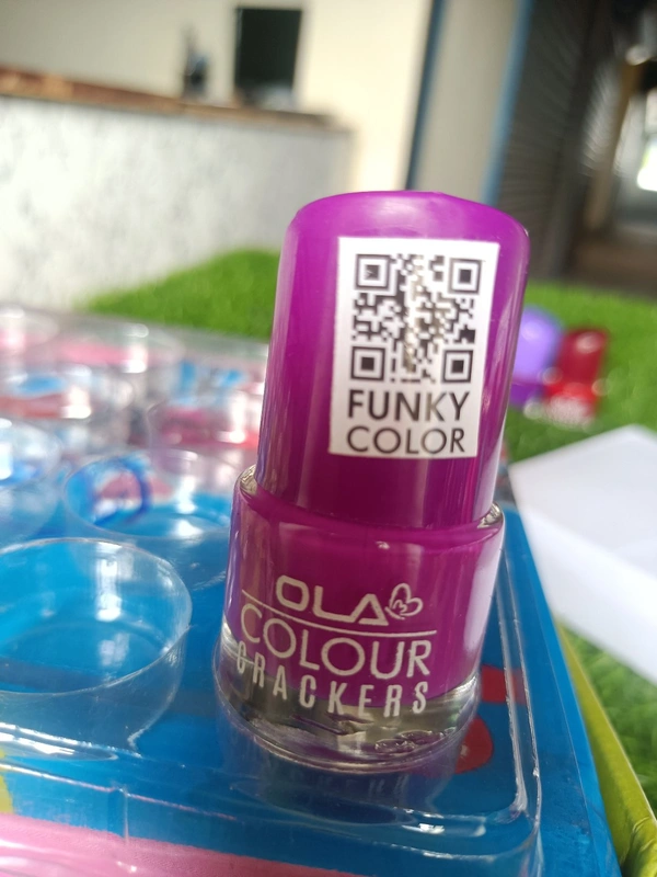 6040 Ola Nail Polish 