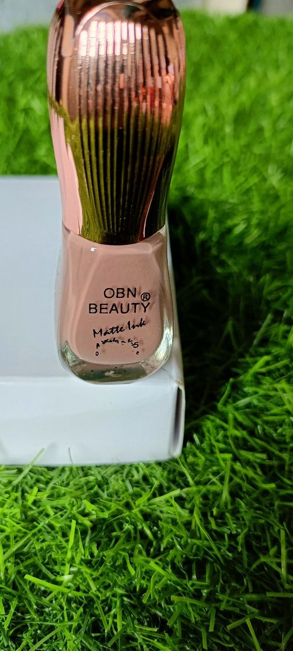 6052 OBN Beauty Nail Polish.
