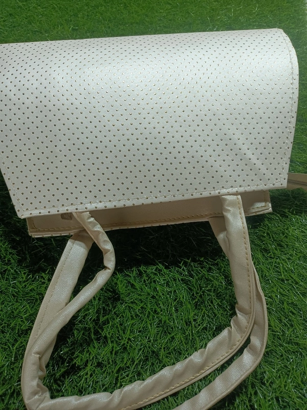 5047 Hand Bag