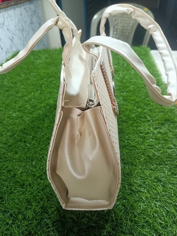 5047 Hand Bag