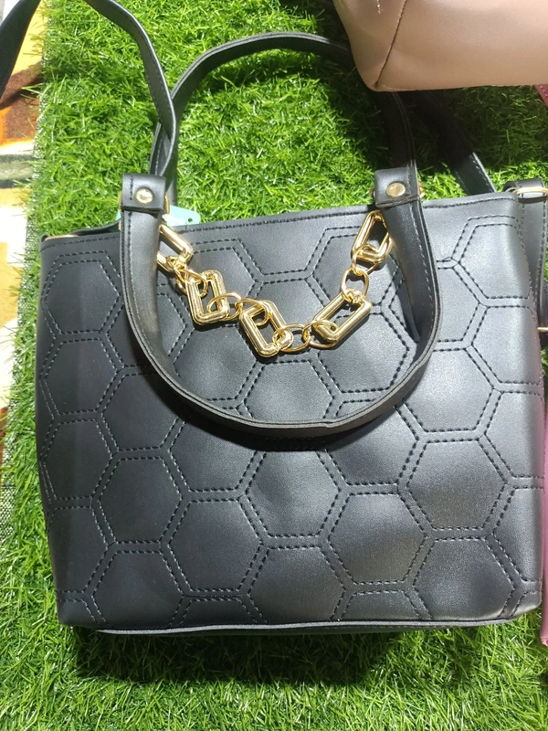 5053  Leather Sied Bag - Black