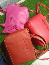5056 Leather Sied Bag - Magenta / Fuchsia