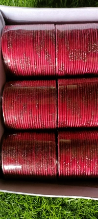 8085 Baby Bangles. - 16, Bright Red