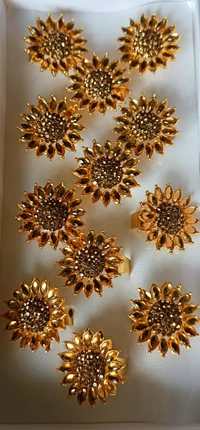 9001 Finger Ring. - Free.