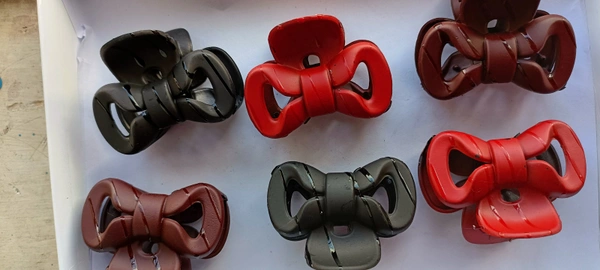 4039 Unbrackble Clutcher