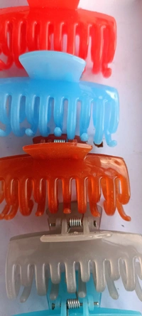 4044 Unbrackble Clutcher