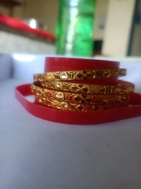 8101 Golden Bangles ( 4 Pices 1 Sets) - 2.6
