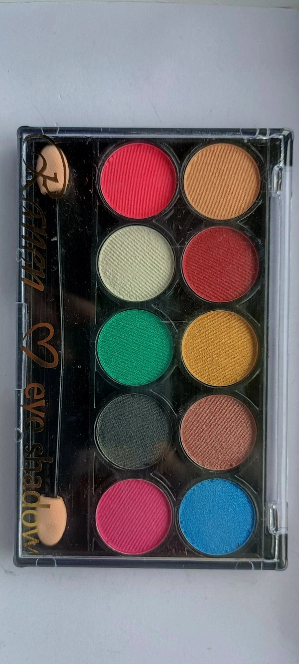 1102 10 Colour Eye Shadow 