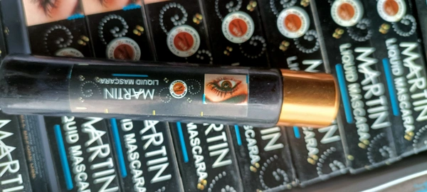 1109 Martin Liquid Mascara 