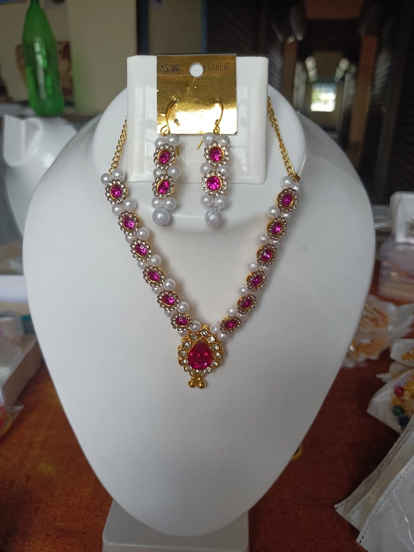 706 Jewellery Set
