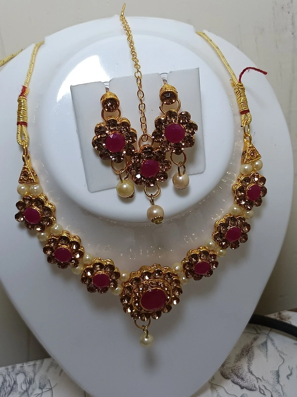 753 Stone Jewellery Set