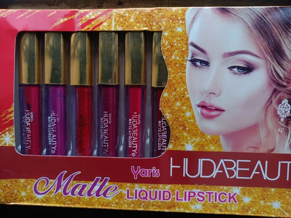 1220 Huda beauty Matte Liquid Lipstick 