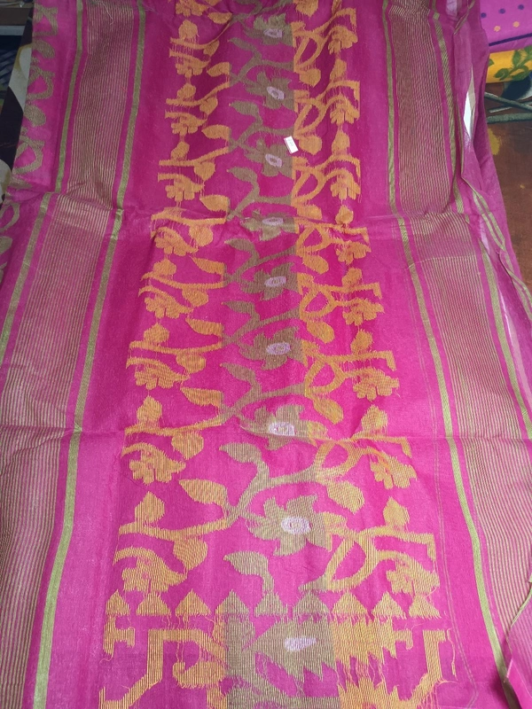 004  Hard Jamdani (তাঁতের শাড়ি)