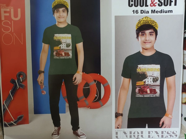 00U Cotton T Shirt  - M