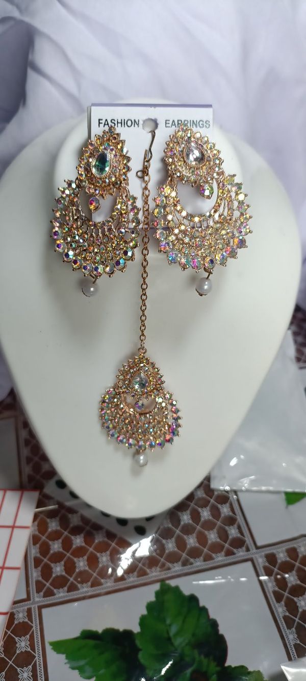 510 Ston Earring With Hair Chain 