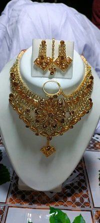 755 Stone Jewellery Set With Nakher Noth 