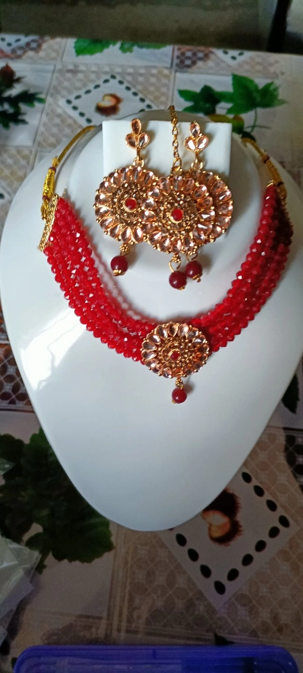 762 Stone  & Moti Jewellery Set