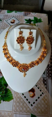 763  Stone Jewellery Set 