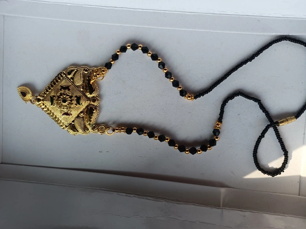 9022 Mangalsutra 