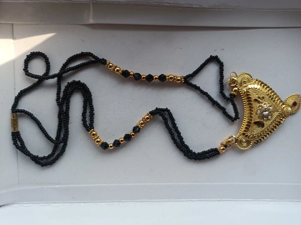 9023 Mangalsutra 