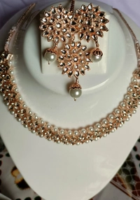 793 Stone Moti Jewellery Set With Maangtika