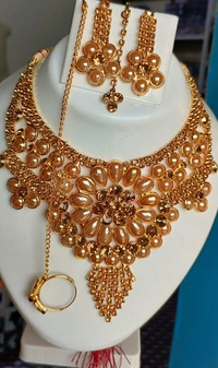 764 Stone Jewellery Set With Nakher Noth 