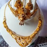 796 Golden Jewellery Set 
