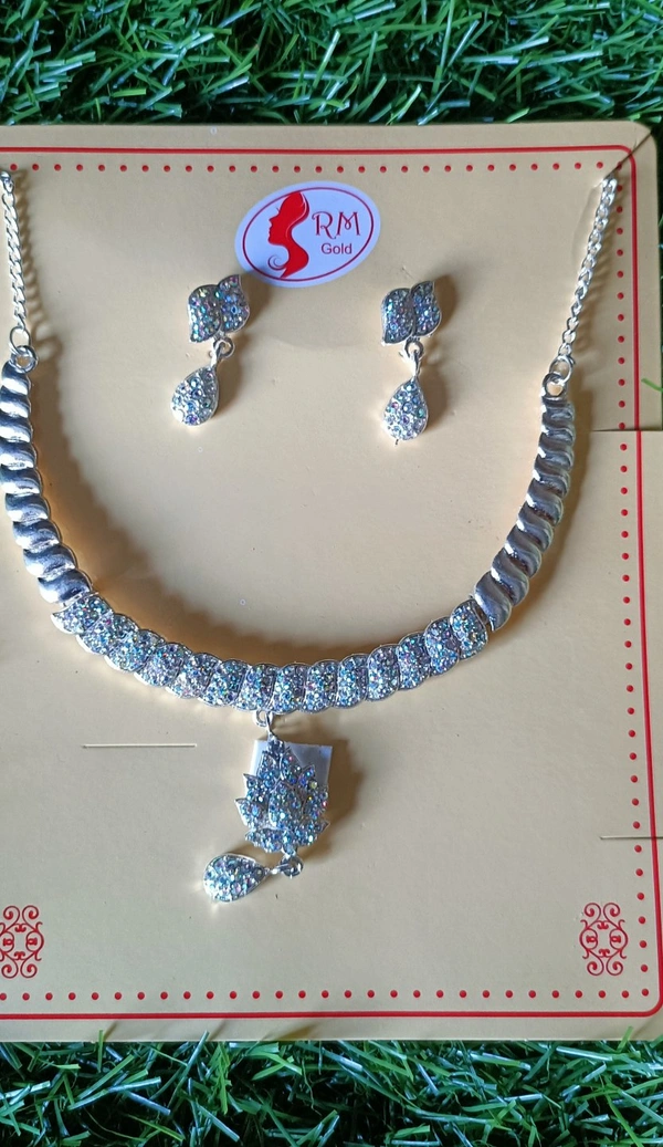 777 Stone Jewellery Set 