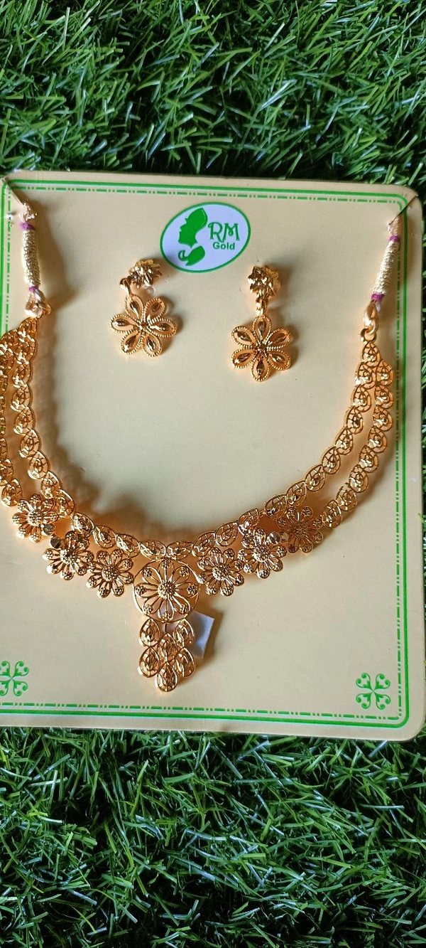778 Golden Jewellery Set 