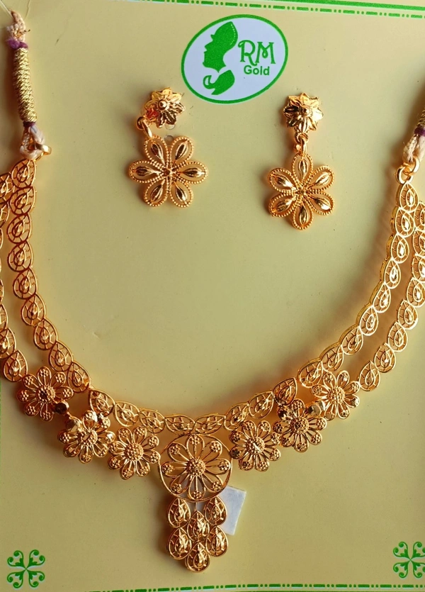 778 Golden Jewellery Set 