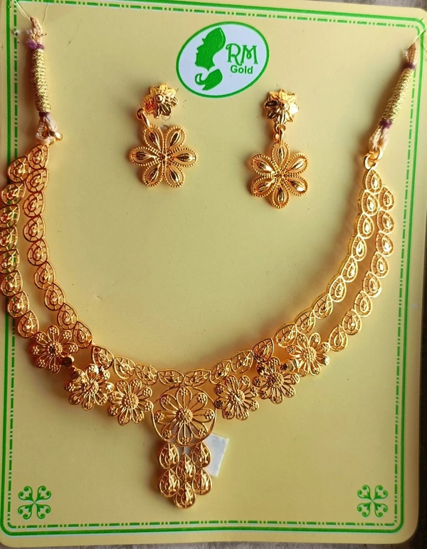 778 Golden Jewellery Set 