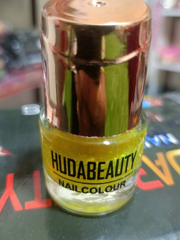 Nail Colour 