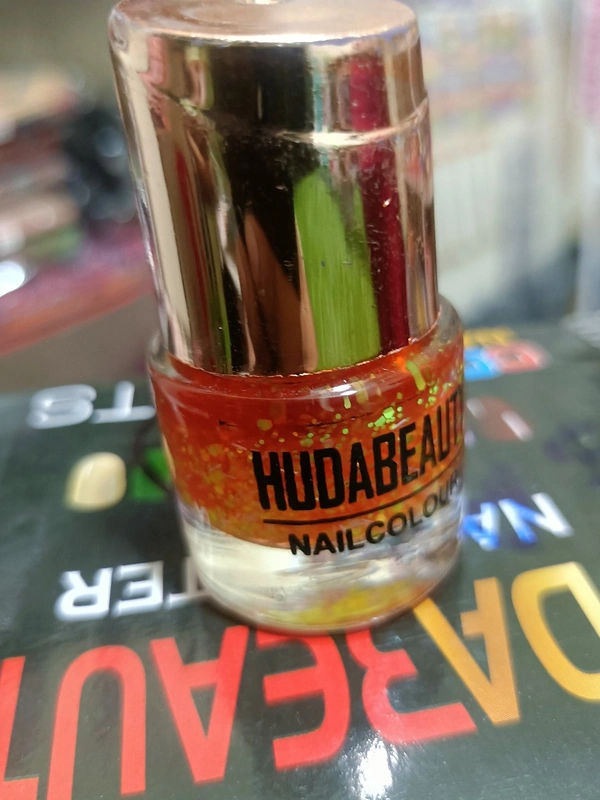 Nail Colour 