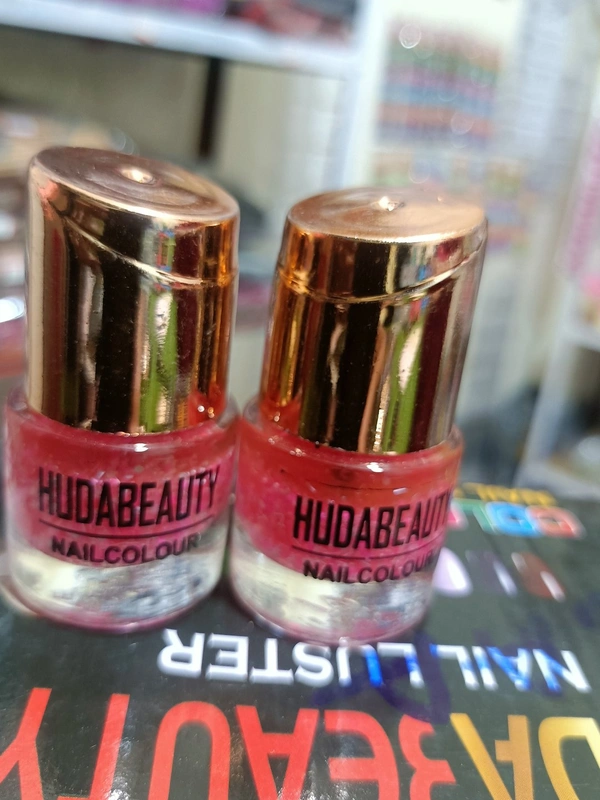 Nail Colour 